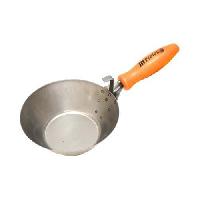 ProTec naběračka, ocelová, s dřevěnou rukojetí, průměr 160 mm